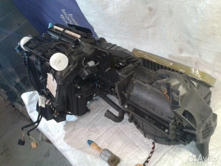 Климат-контроль Volkswagen Jetta 6