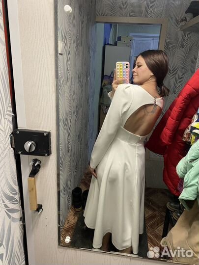 Вечернее белое платье