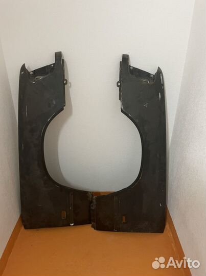 Крыло переднее mercedes w124