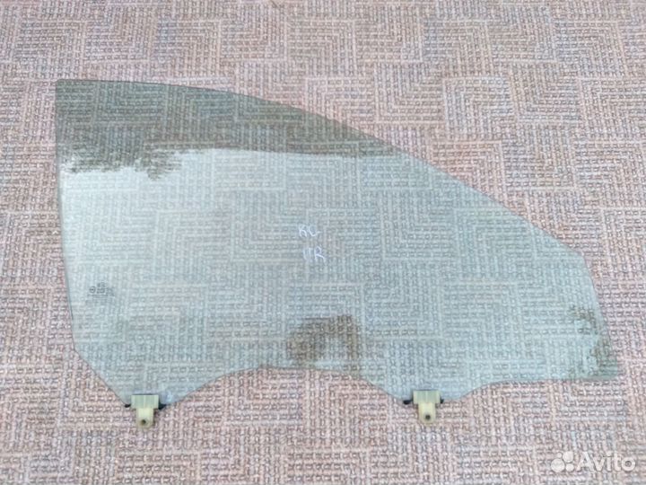 Стекло Правое переднее Kia Cerato 1 2007г