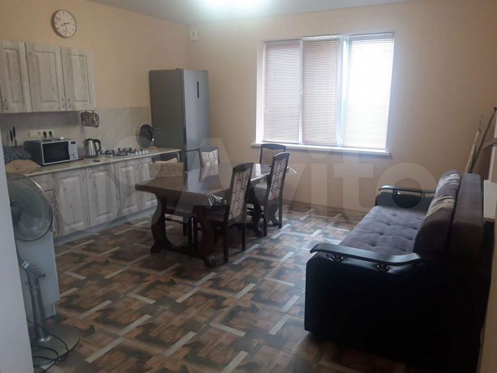 Коттедж 90 м² на участке 7 сот.