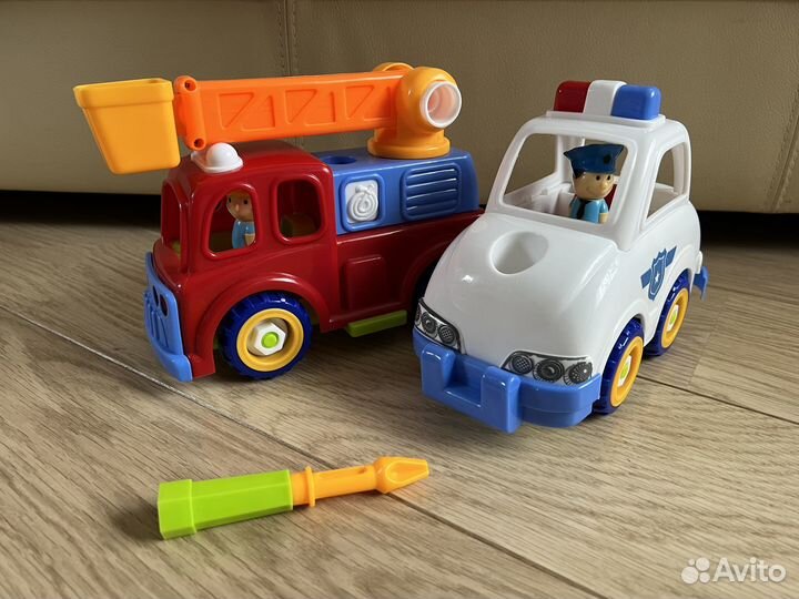 Фирменные развивающие игрушки для малышей