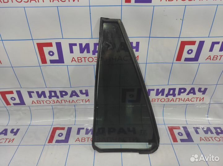 Стекло двери задней левой (форточка) Great Wall Ho