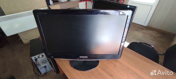 Монитор Samsung B2030