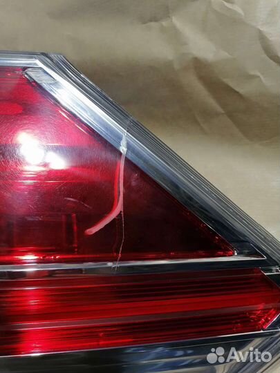 Задний правый фонарь Nissan X-trail 32