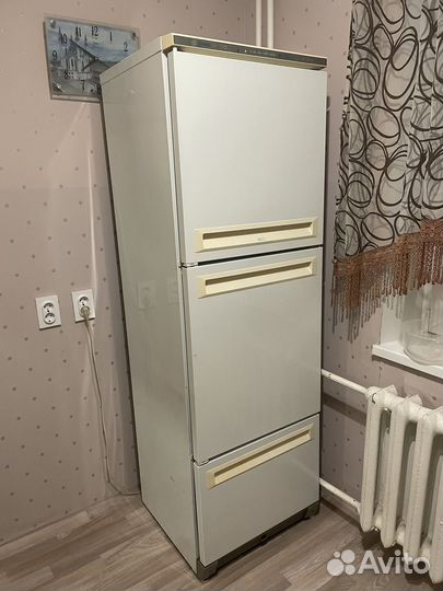 Холодильник stinol