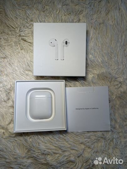 Apple airpods 2