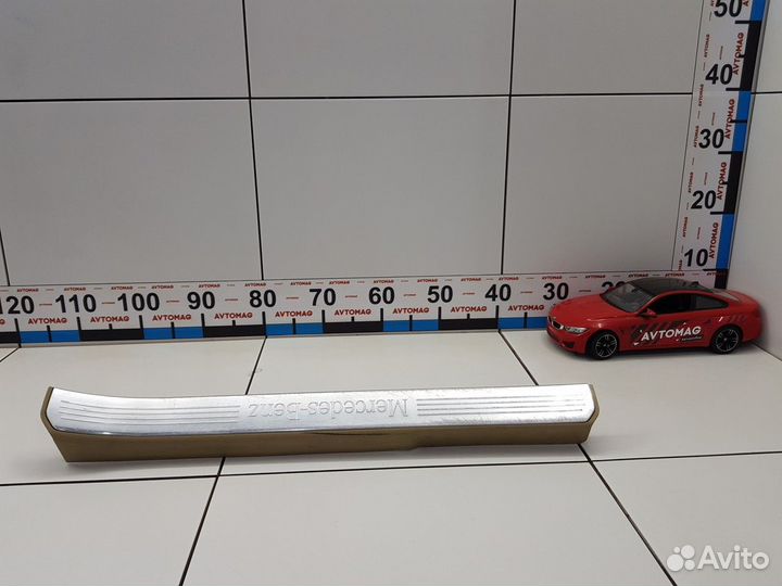 Накладка на порог передняя левая