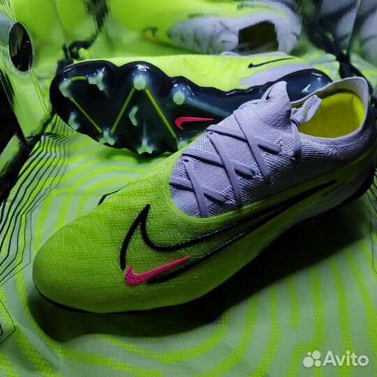 Футбольные бутсы Nike Phantom GX Elite FG