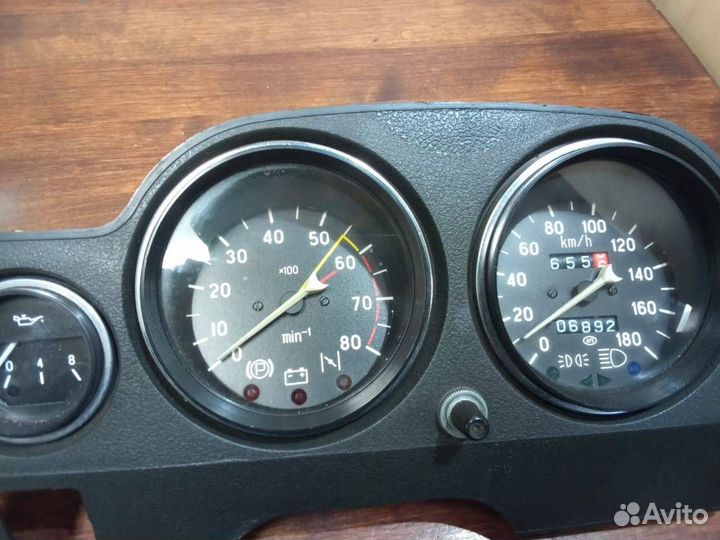 Панель приборов (щиток) LADA 2106