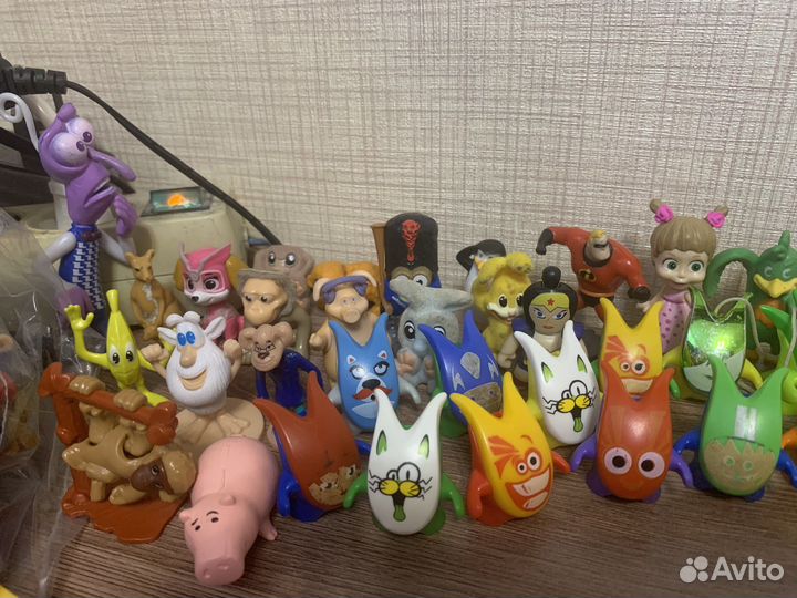 Киндер игрушки