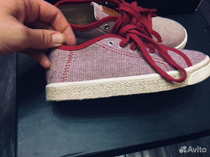 Кеды zara новые для мальчика 32 р