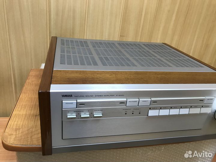 Усилитель Yamaha A-2000