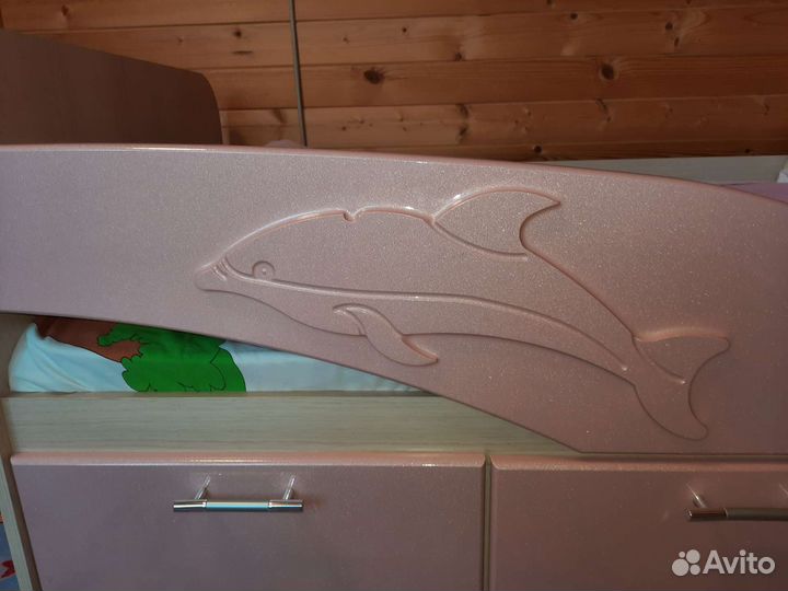 Детская кровать / кроватка для девочки