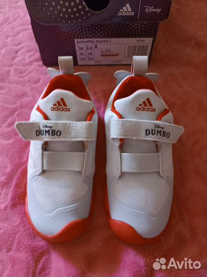 Кроссовки adidas