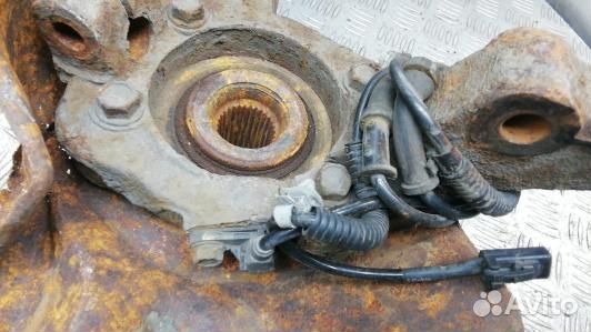 Ступица передняя левая KIA sorento 2 (KKR06K901)