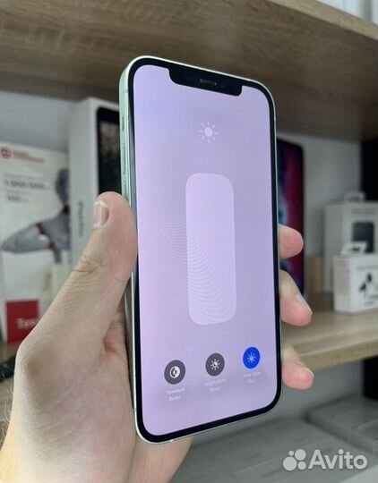 iPhone 12, 64 ГБ