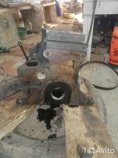 Блок двс на фольксваген гольф,1.9 AHU