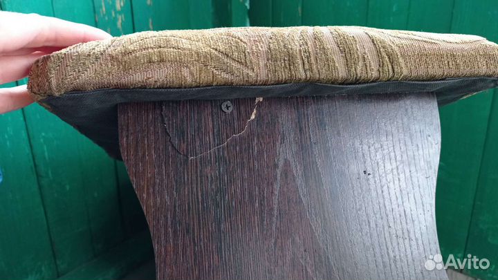Стулья и табуретки