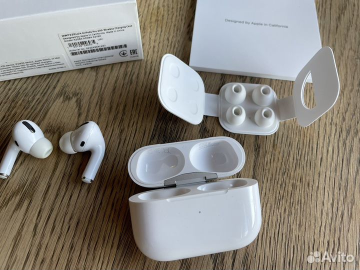 Беспроводные наушники apple airpods pro