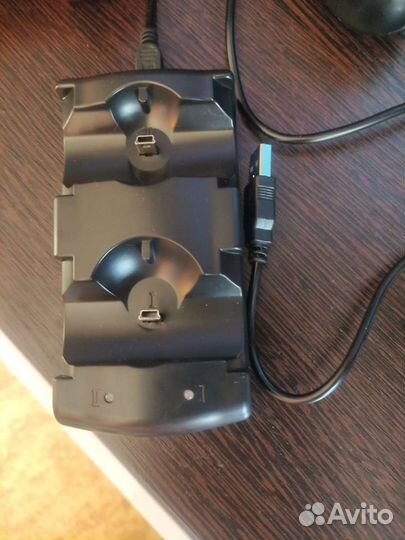 Зарядная станция для PS3 и для Move