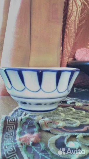 Гжель,пиалки,доска мал разделочная