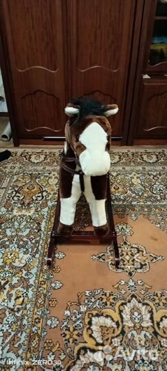 Детские игрушка лошадь