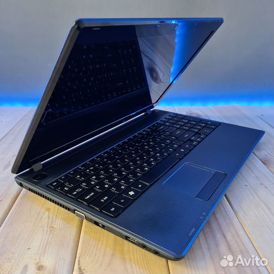 Ноутбук Acer Aspire 5250-E452