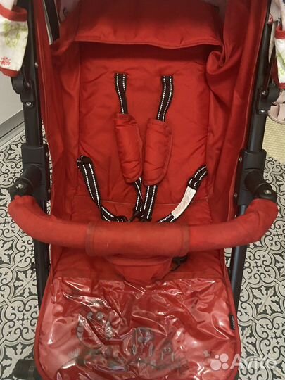 Прогулочная коляска