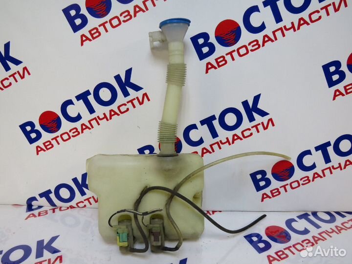 Бачок омывателя honda odyssey RA6, RA7