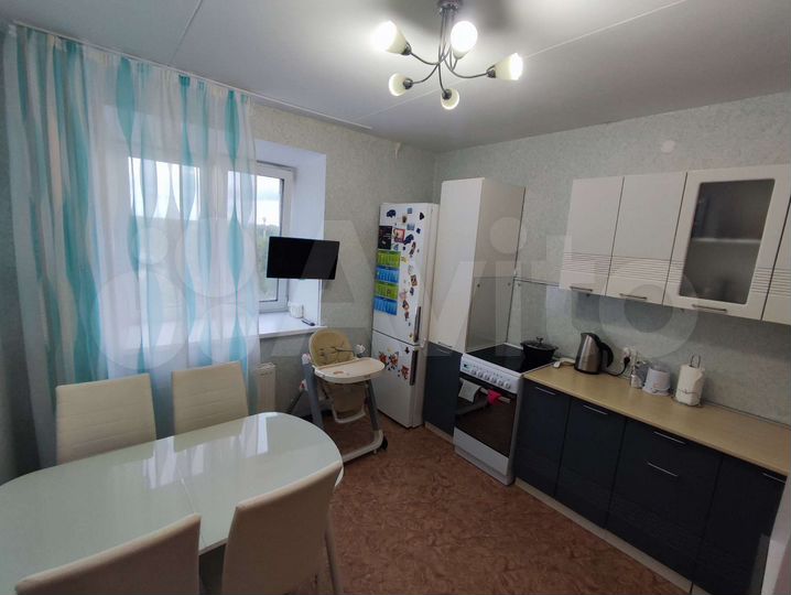 2-к. квартира, 62,8 м², 10/17 эт.