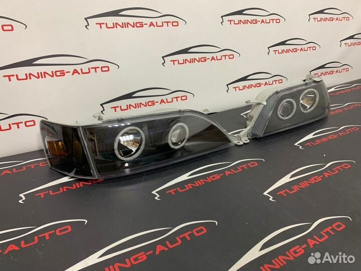 Фары на Cresta 100 темные комплект