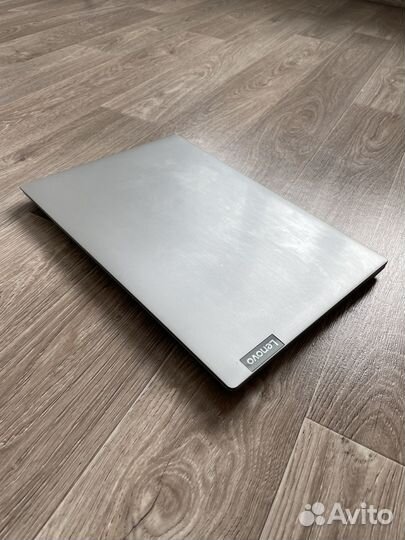 Ноутбук Lenovo