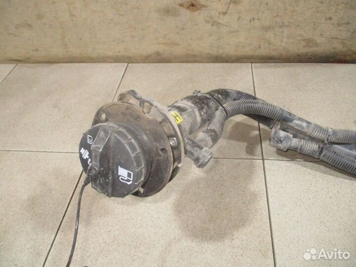 Горловина топливного бака Chevrolet Captiva (C100)