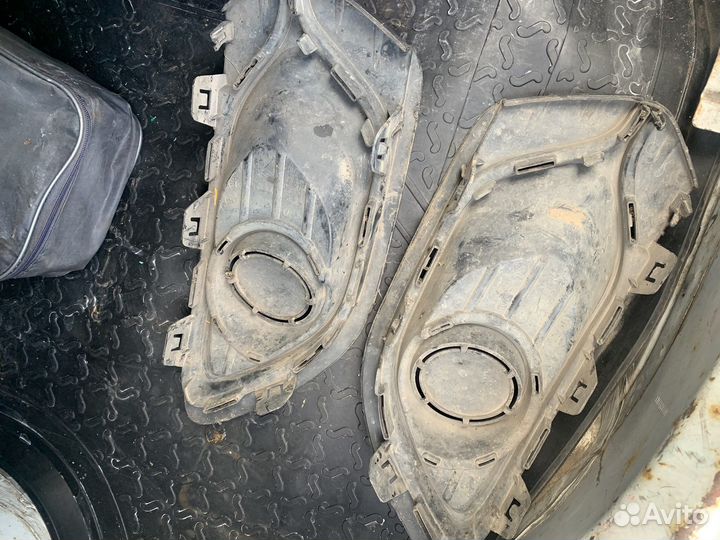 Заглушки в бампер Логан2