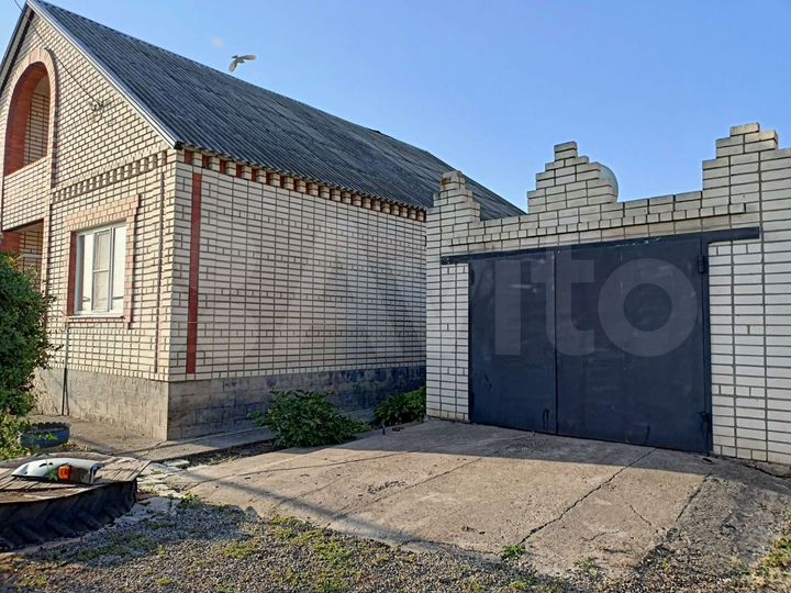 Дом 168 м² на участке 15 сот.