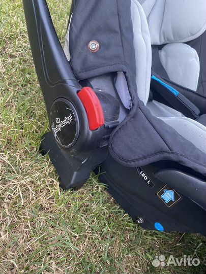 Коляска 3 в 1