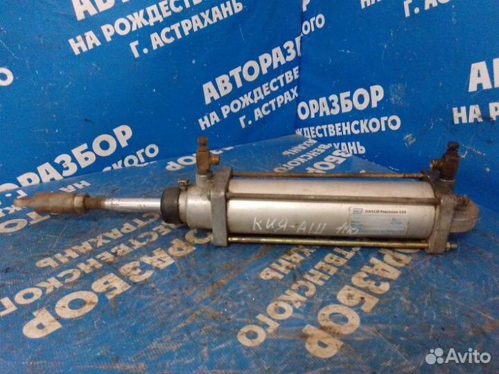 Пневмоцилиндр открывания двери. Kia Am928 АВТОБУС