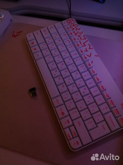 Беспроводная клавиатура и мышь logitech