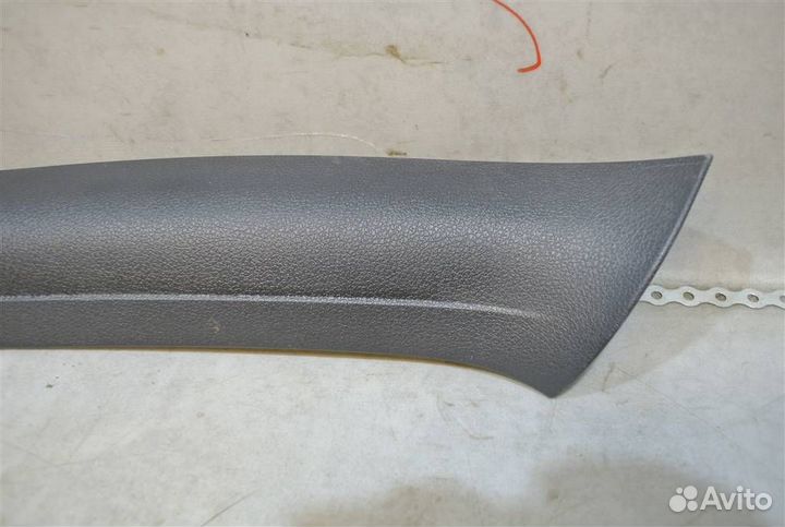 Обшивка двери багажника Audi Q7 2005-2015