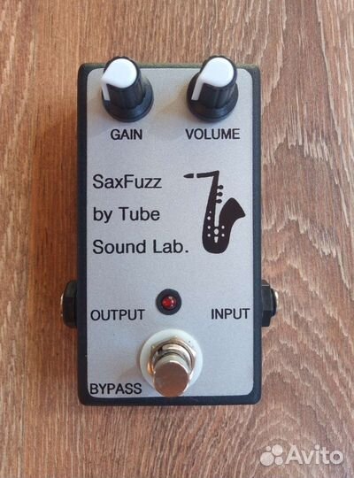 Fuzz tone fz-1