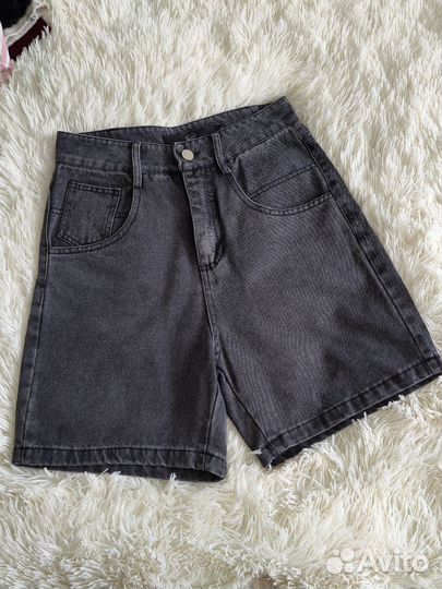 Женские шорты