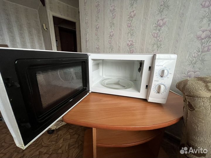 Микроволновая печь lg