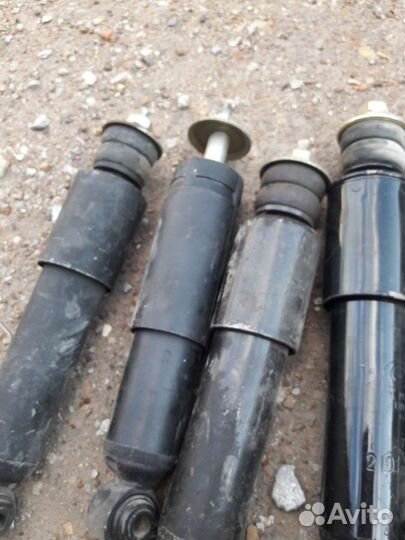 Продам амортизатор на ваз 2101-2107 передние