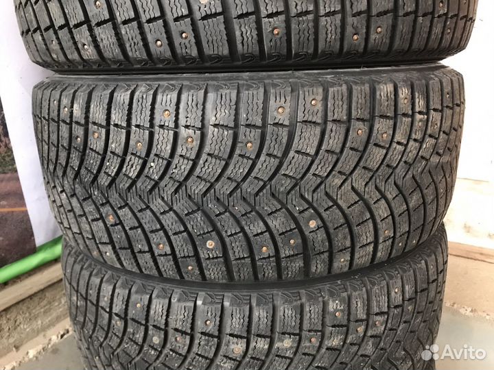 Michelin Latitude X-Ice North 275/45 R21