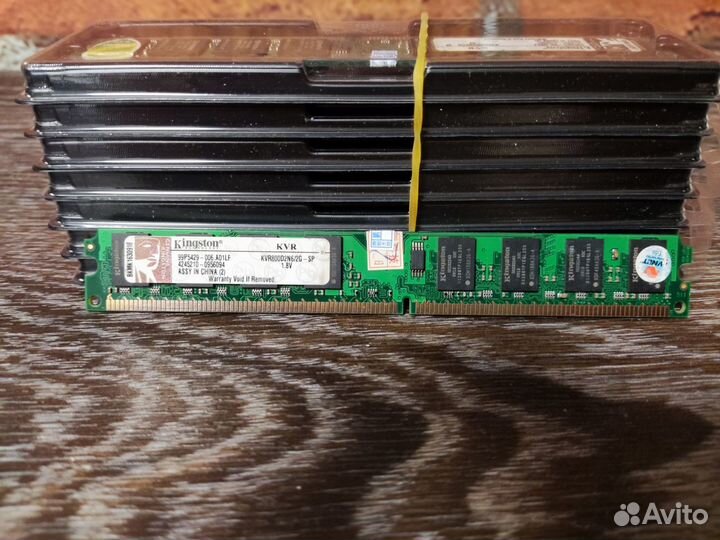 Память ddr2 2gb Kingstone - 2шт