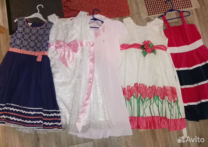 Платья 146-52