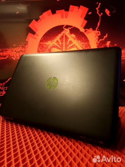 Игровой ноутбук HP pavilion