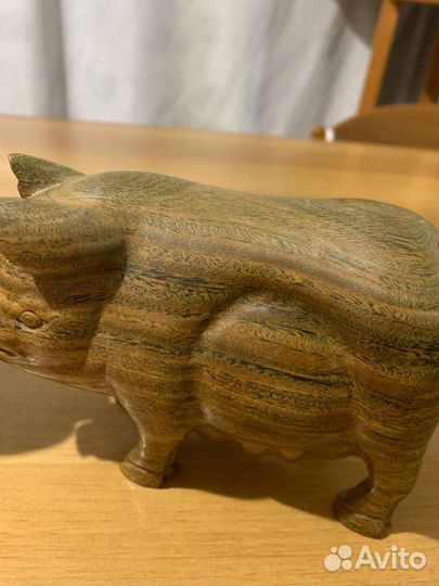 Статуэтка Свинки