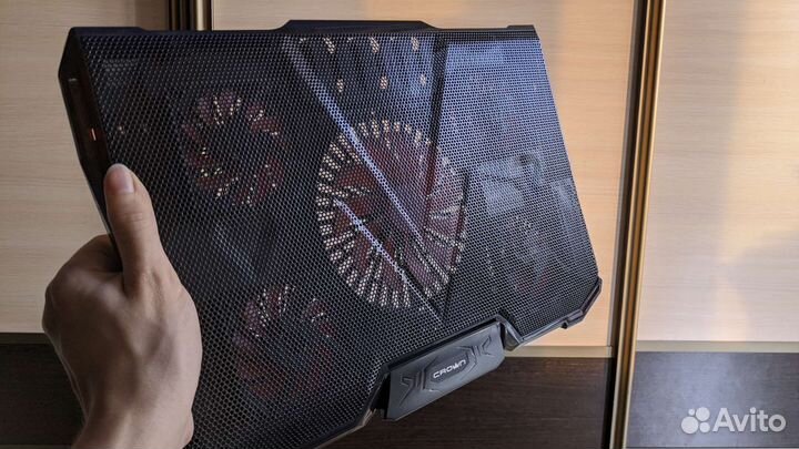 Подставка для ноутбука с вентиляторами